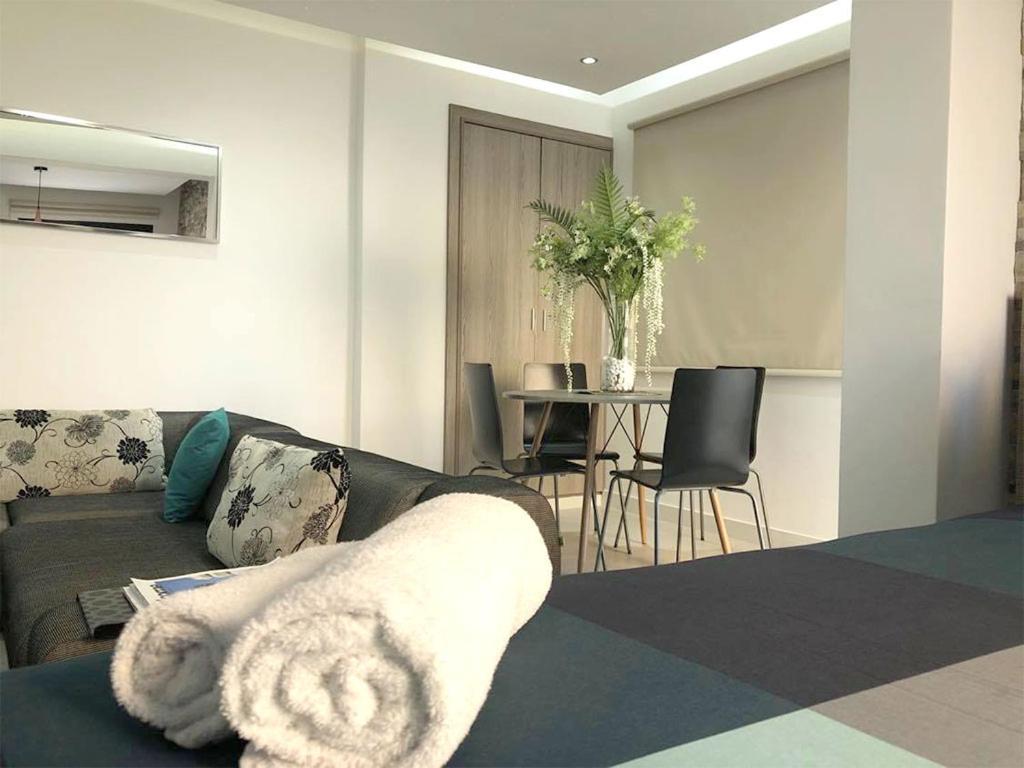 Apartment Metro Court Limassol